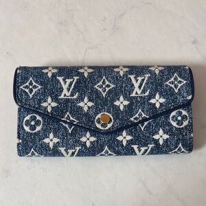 Louis Vuitton Denim Blue Monogram Sarah Wallet